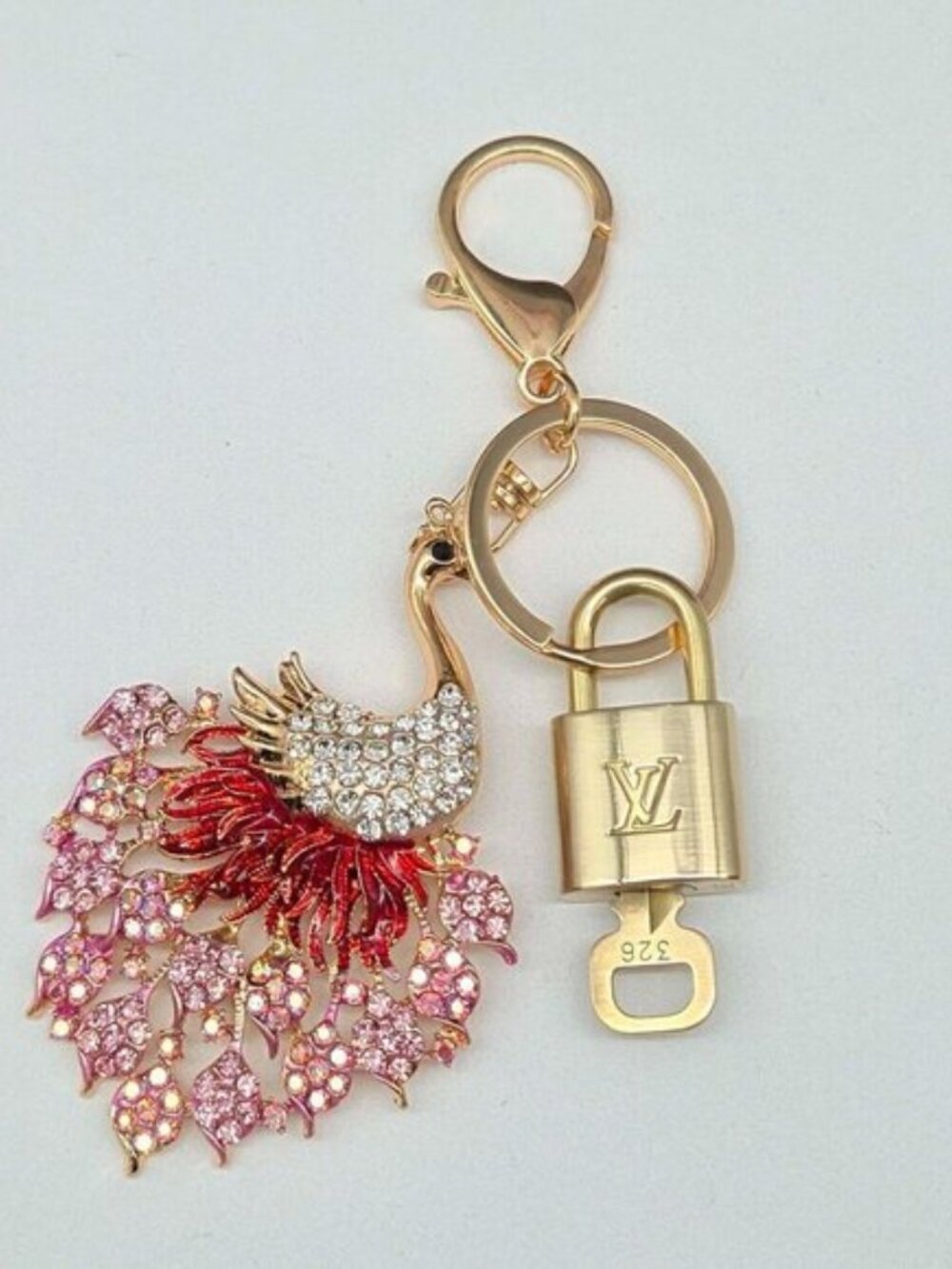 Louis Vuitton Authentic Gold Padlock 🔑Key + Stylish Unbranded Peacock Bag Charm - Picture 3 of 9
